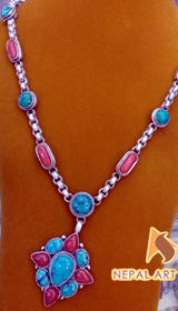 coral beaded jewelry, turquoise beaded jewelry, beaded necklace, beaded bracelet, Kathmandu Nepal, seed beads, handmade jewelry, jewelry making, colorful beaded