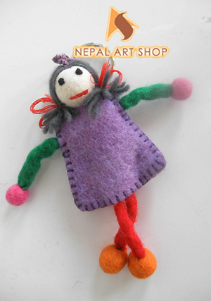 fun felt crafts for kids, felt balls, diy yarn, wet felting, dinosaur, pom pom, art, felting kit, easy yarn, wool roving, thread craft, felting wool