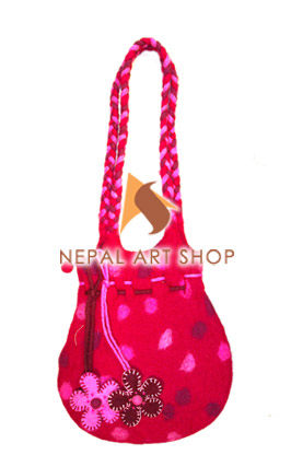 Felted Bag, Felt wool Bag, Tote Bags, Crossbody Bags, felt in nepal, felt and yarn, felt ball, felt industry, Nepal felt products