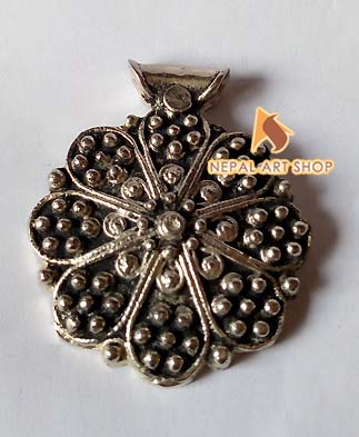 Ethnic Beads Treasures, Ethnic Beads and Pendants, Bead Treasures, Vintage ethnic beads, Ethnic beads and pendants online store