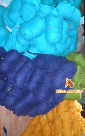 Premium Merino Roving Color Wool (KG) – Wholesale Felt Yarn Roving Wool Code FWR011 from Nepal