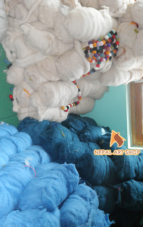 Organic Wool Roving – White Undyed – Wholesale Felt Yarn Roving Wool Code FWR013 from Nepal